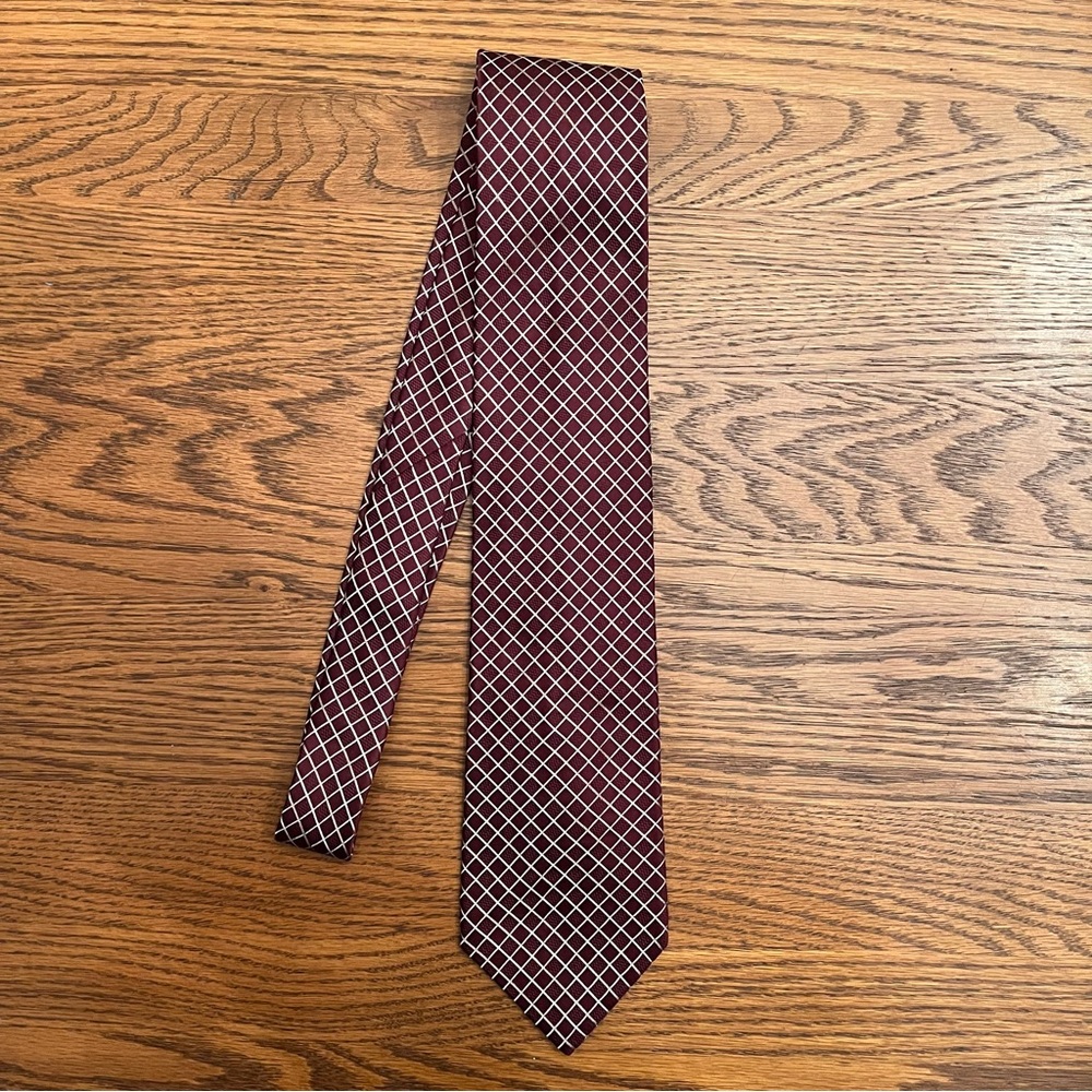 Michael Kors Mens Tie - 100% Silk Made in USA